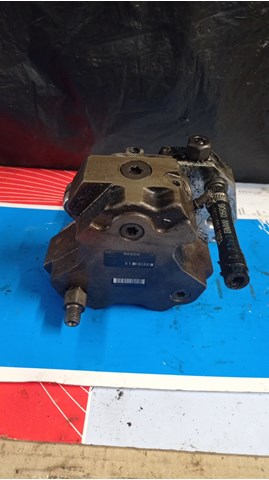Насос топливный высокого давления 0445010045 BOSCH