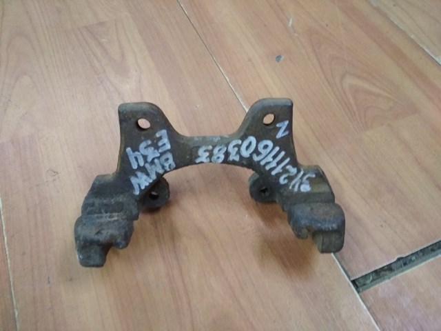 Скоба суппорта заднего 34211160383 BMW