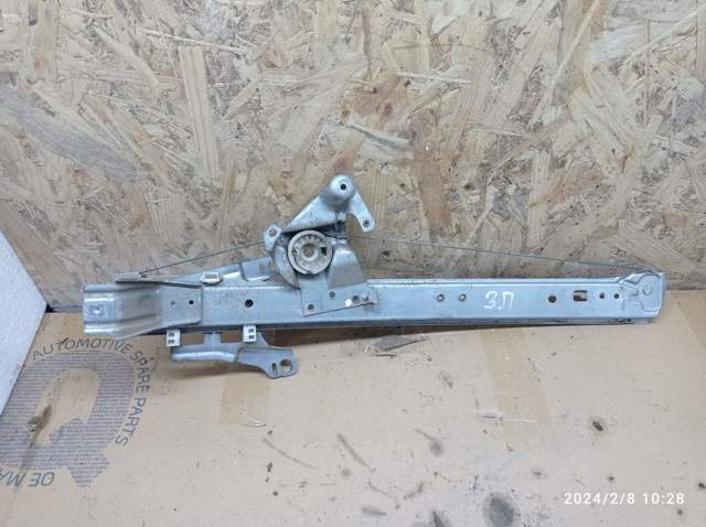 Механизм стеклоподъемника двери задней, правой A1687301446 MERCEDES