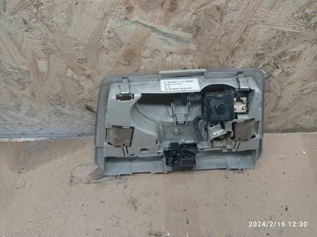 MERCEDES A16882001018G69 Плафон салона в наличии Украина