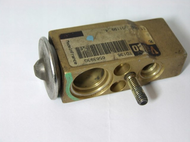 Клапан расширительный A2028300184 MERCEDES