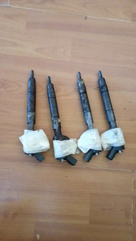 Форсунка дизельная в сборе A6680700987 MERCEDES