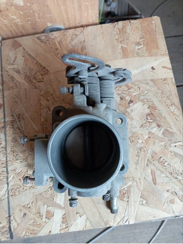 Блок дроссельной заслонки FSD713650 MAZDA