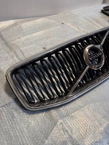 VOLVO 31425533 в наличии Хмельницкий