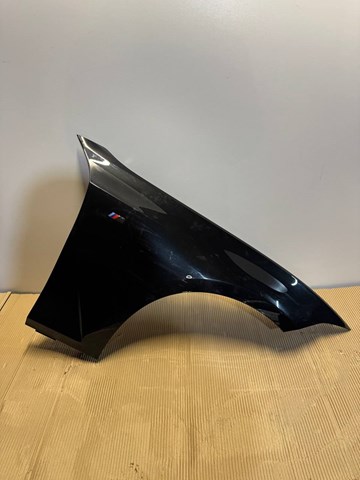 41008494440 BMW Крыло переднее правое купить в Ужгород