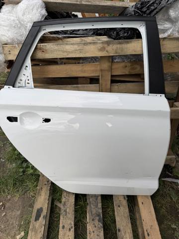 Дверь задняя, правая 77004G4000 HYUNDAI