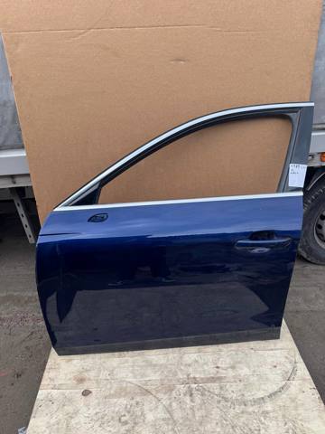 Водительская дверь 8W0831051C VAG