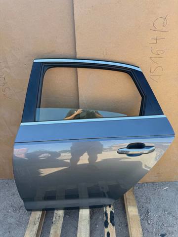 Дверь пассажирская задняя левая 8W5833051B VAG