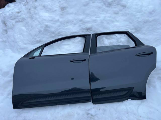 95B831021BGRV PORSCHE Дверь передняя левая купить в Днепр