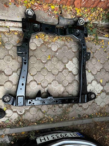 OPEL 13338889 Подрамник передний в наличии Полтава
