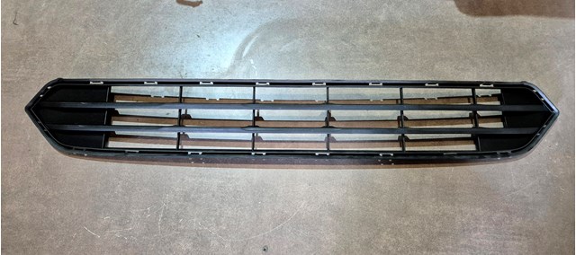 57731AL03A SUBARU Решетка бампера переднего нижняя купить в Львов