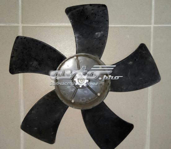 Вентилятор (крыльчатка) радиатора охлаждения 1355A132