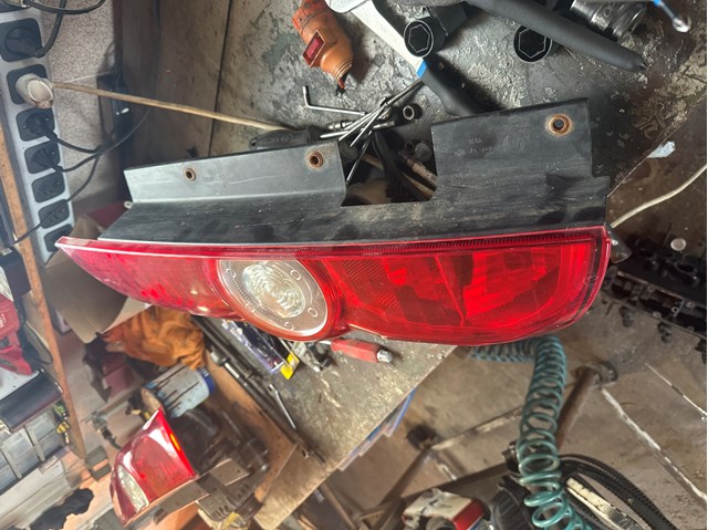 Фонарь задний левый 00518106740 FIAT
