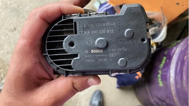 Дроссельная заслонка в сборе 0281002681 BOSCH
