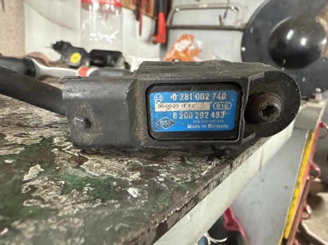 Датчик абсолютного давления в коллекторе 0281002740 BOSCH