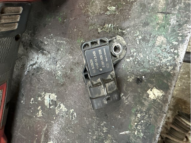 BOSCH 0281006028 Датчик давления во впускном коллекторе, MAP в наличии Ирпень