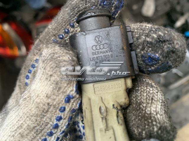 VAG 036906433D Датчик коленвала в наличии Полтава