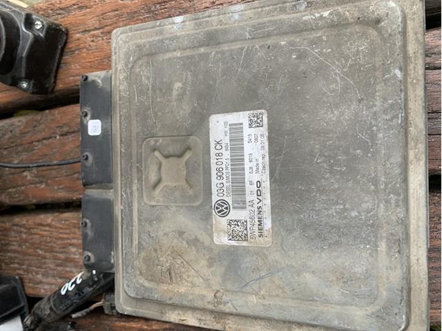 Компьютер двигателя 03G906018CK VAG
