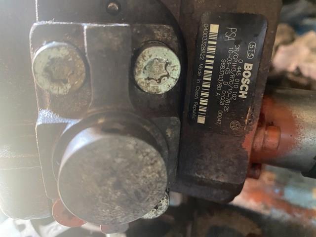 Насос топливный высокого давления (ТНВД) 0445010102 BOSCH
