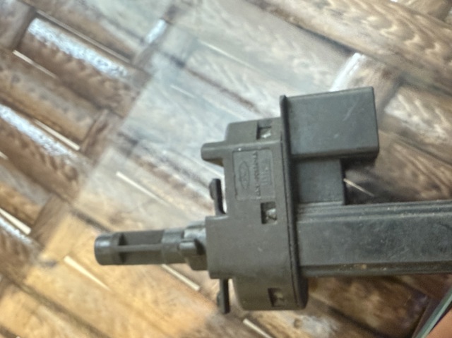 FORD 1343269 Датчик включения сцепления  в наличии Харьков