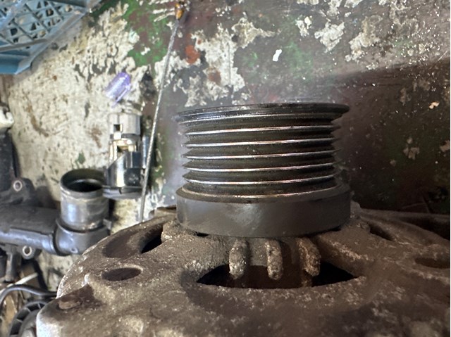 FORD 1477737 Генератор в наличии Ирпень