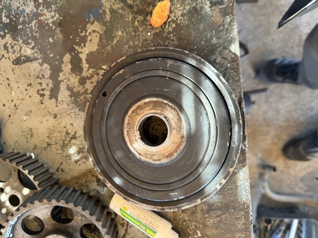 FORD 1517976 Шкив коленвала в наличии Сумы