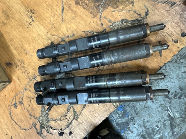 Клапанная форсунка Рено Сценик GRAND 3