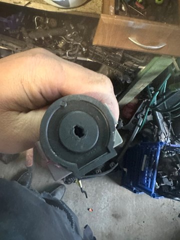 Контакты замка зажигания Ford Focus I