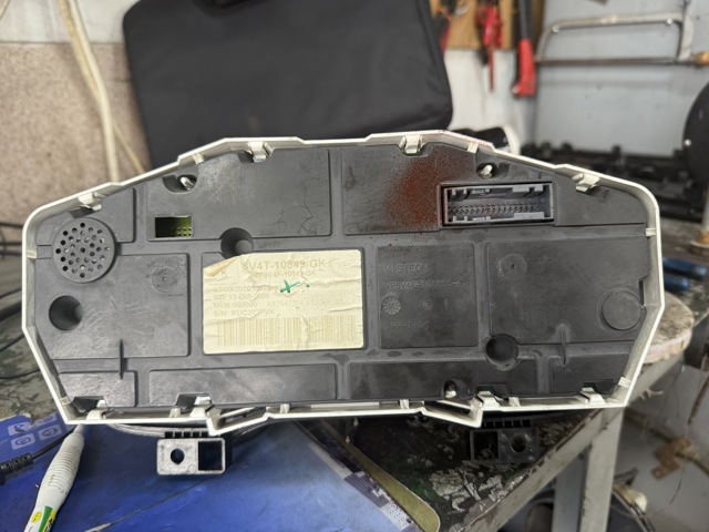 FORD 1688127 Приборная доска (щиток приборов) в наличии Ровно
