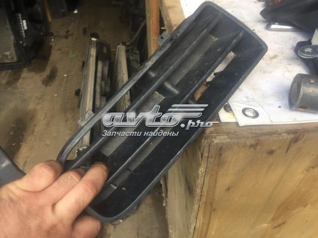  Решетка переднего бампера левая 1J0853665B VAG