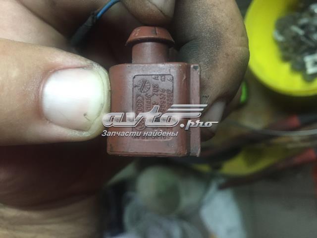 Разъем (фишка) регулятор фаз газораспределения 1J0973702A VAG