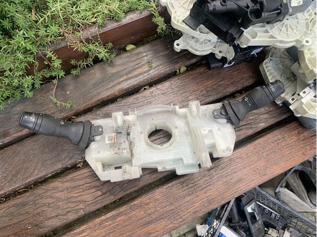 Переключатели подрулевые 255670016R RENAULT