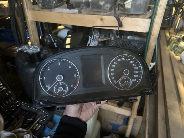 Приборная доска 2K0920865E VAG