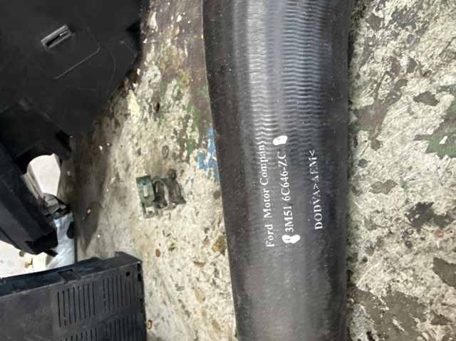 30758467 Шланг (патрубок) интеркуллера купить Чернигов