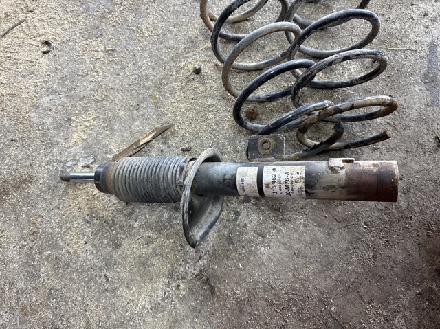 SACHS 315462 Амортизатор передний правый в наличии Полтава
