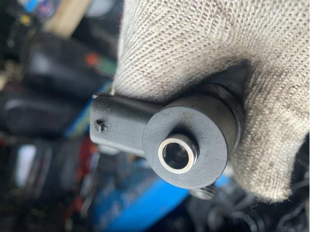 Топливные форсунки 338004A600 BOSCH