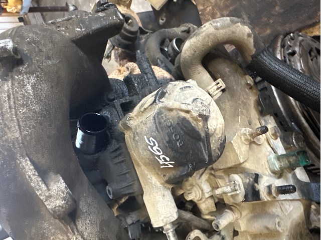 Механический вакуумный насос Citroen C5 1