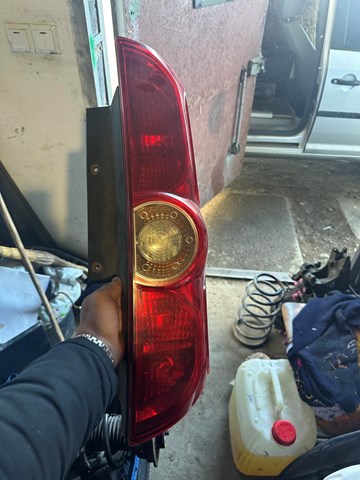 Фонарь задний правый 51810673 FIAT