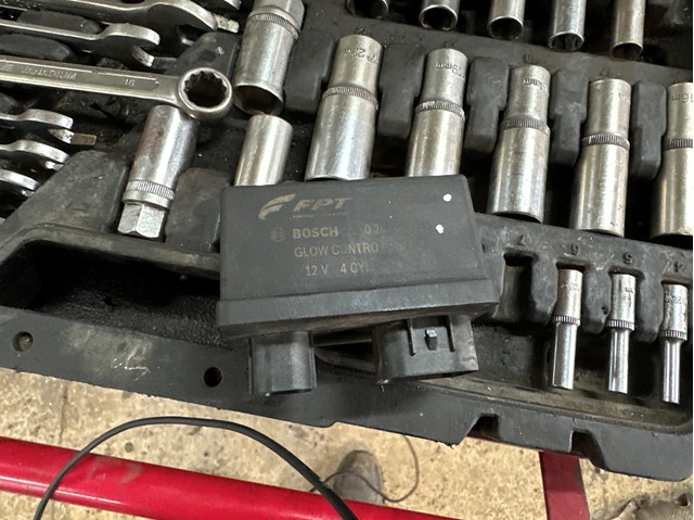 Реле свечей накала 55203394 FIAT