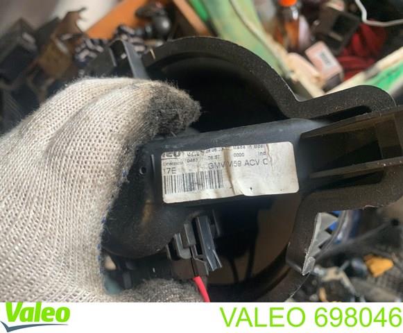 Моторчик печки 698046 VALEO