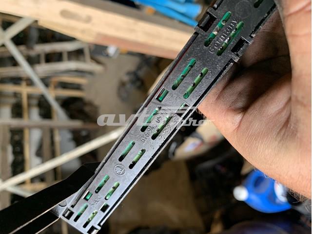 6Y6945097A VAG Стоп-сигнал задний дополнительный купить в Днепр