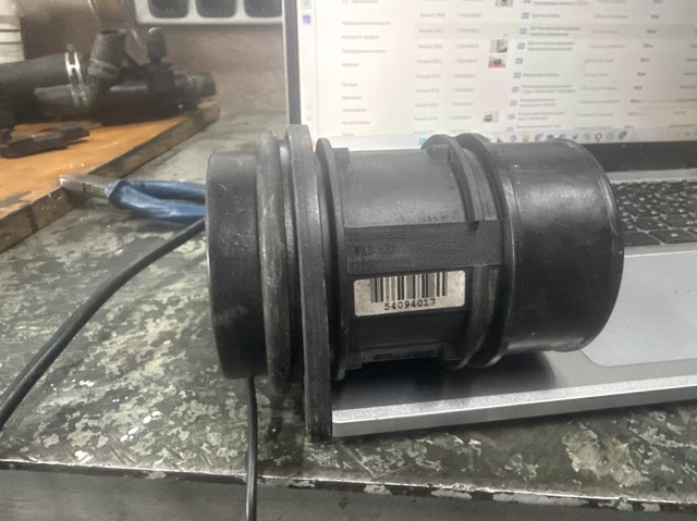 7700109812 RENAULT Датчик потока (расхода) воздуха, расходомер M.A.F. - (Mass Airflow) купить в Винница