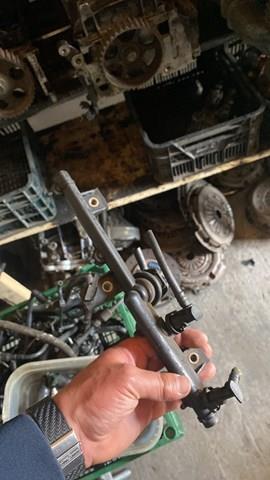 7700868573 RENAULT Распределитель топлива (рампа) купить в Николаев