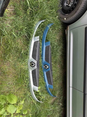 Облицовка радиатора 7701056406 RENAULT