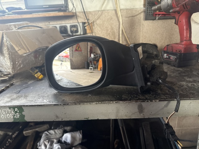 Левое боковое зеркало 8149FJ PEUGEOT
