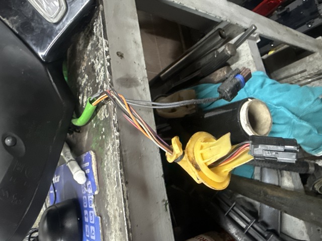 PEUGEOT 8153NC Зеркало заднего вида правое в наличии Сумы