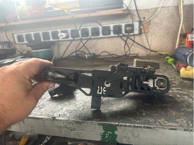 RENAULT 8200008431 в наличии Хмельницкий