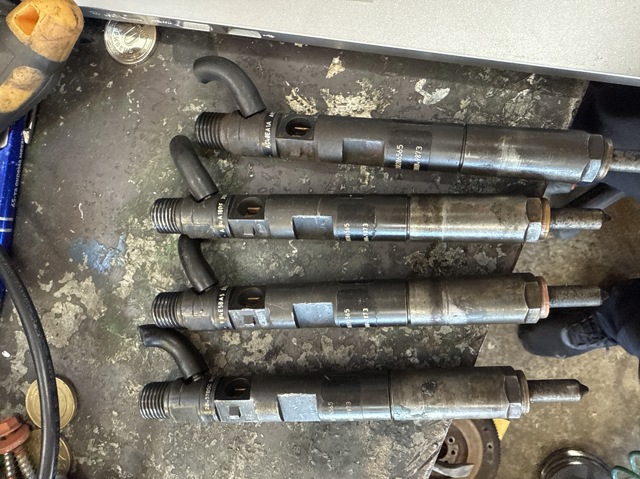 Форсунка дизельная в сборе 8200206565 RENAULT