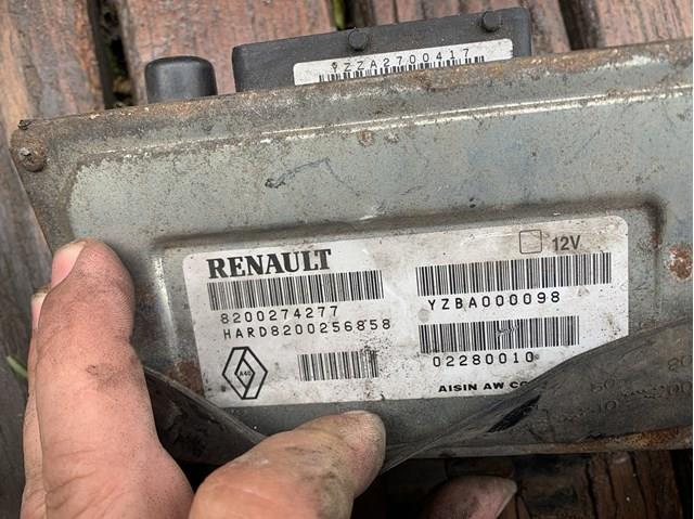 Блок управления акпп 8200274277 RENAULT