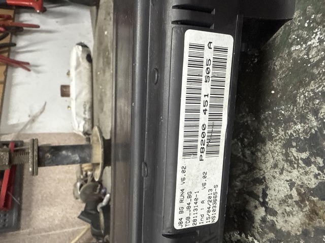 RENAULT 8200451505 Панель приборов в наличии Киев